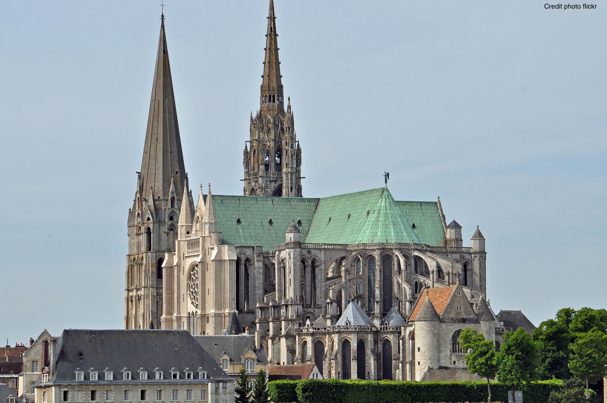 Cattedrale di Chartres: un viaggio simbolico nel cuore del sacro